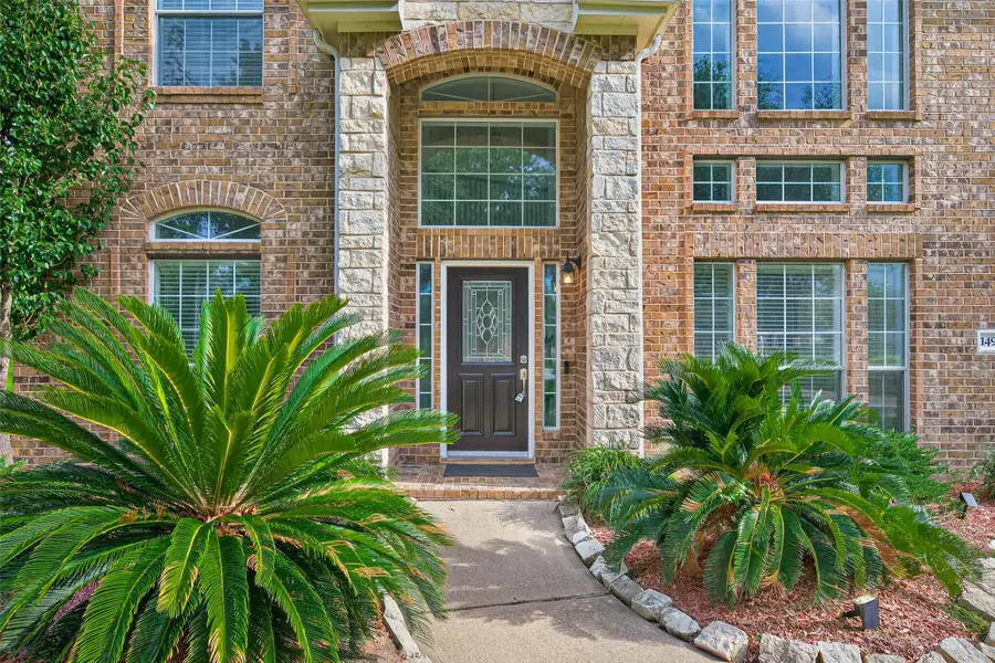 14910 High Meadow Ln, Baytown, TX 77523 - #3