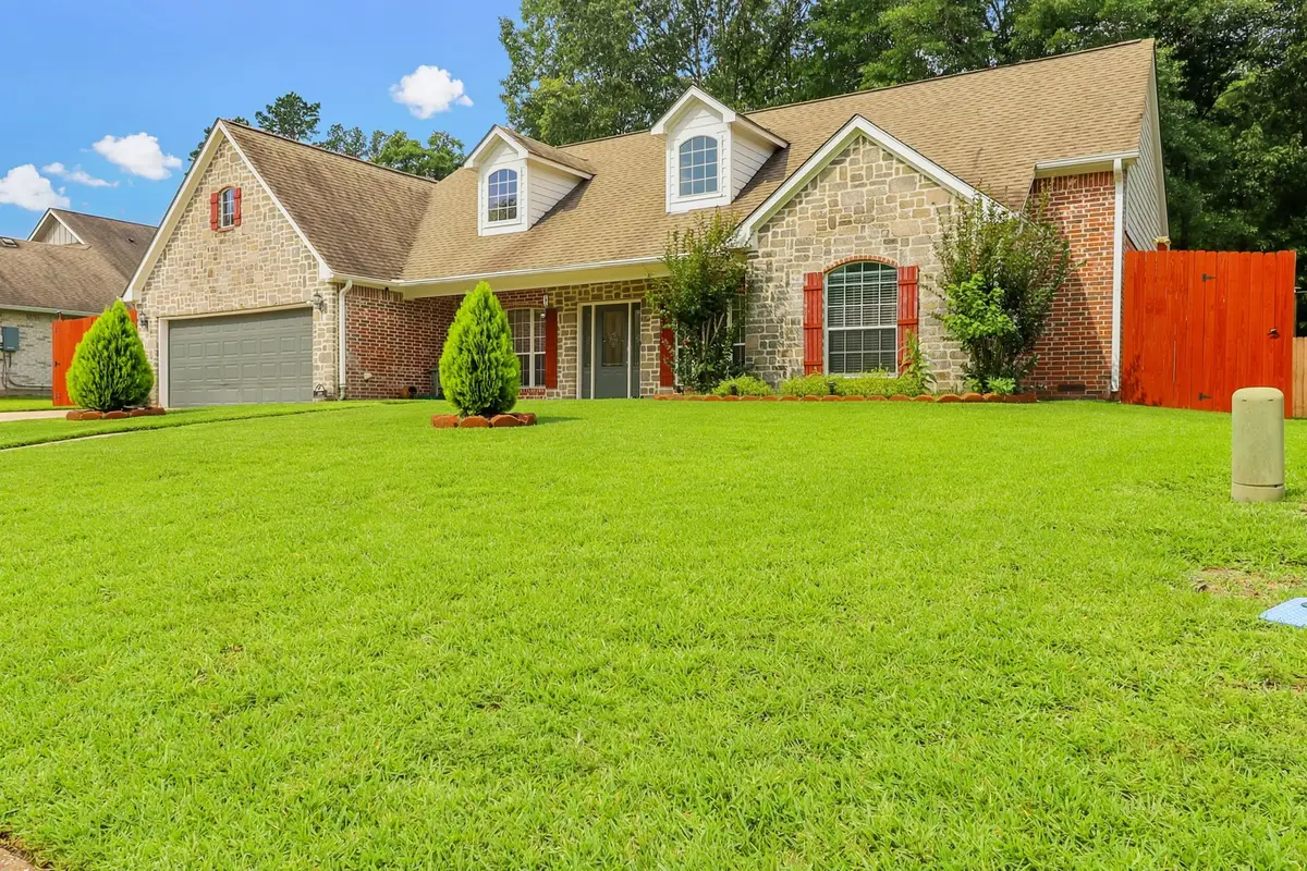 209 Southbend Drive, Lufkin, TX 75901 - #1