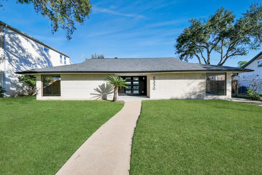 5330 Dumfries Drive, Houston, TX 77096 - Image #2