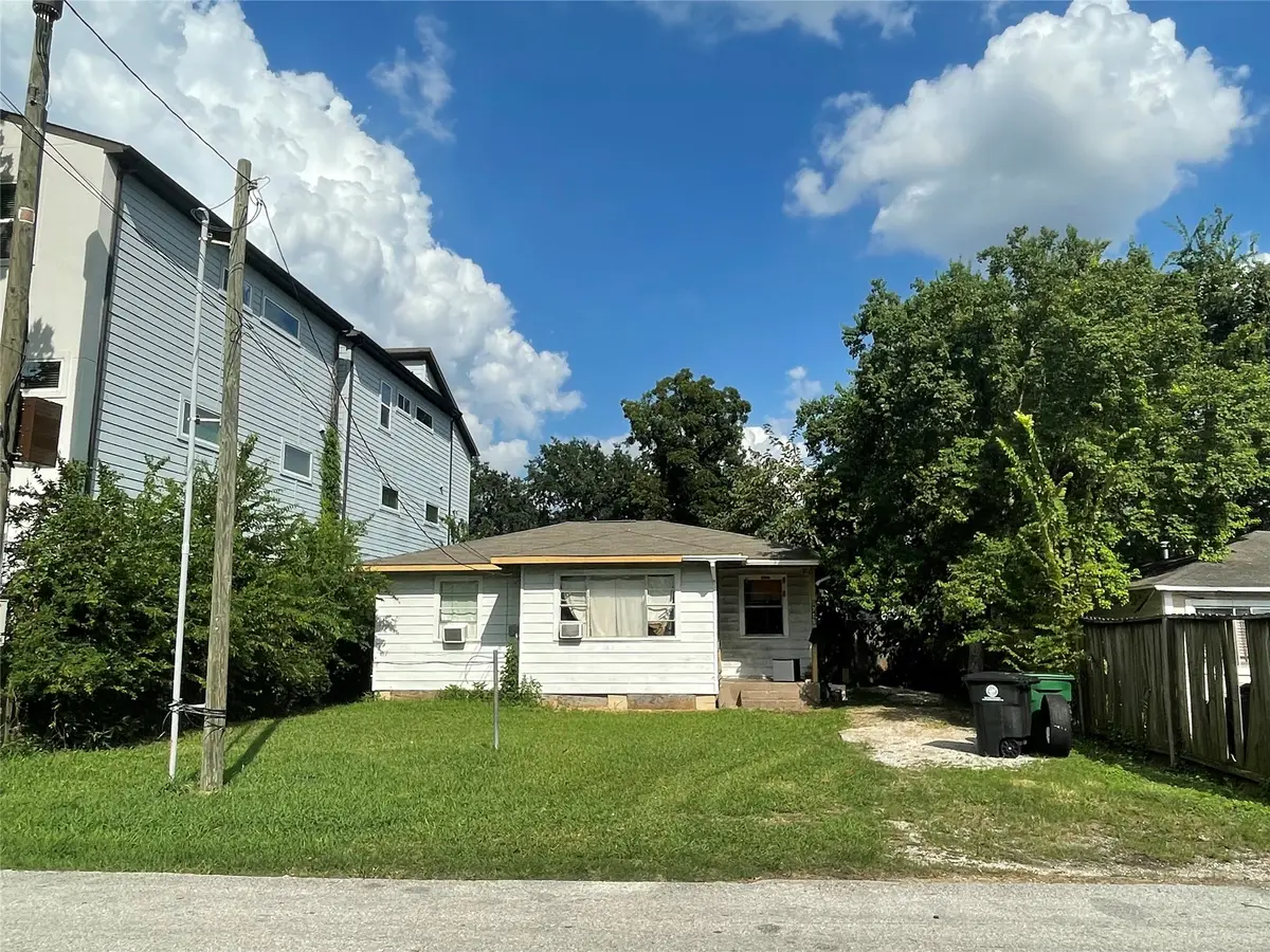 3718 Robertson Street, Houston, TX 77009 - #1