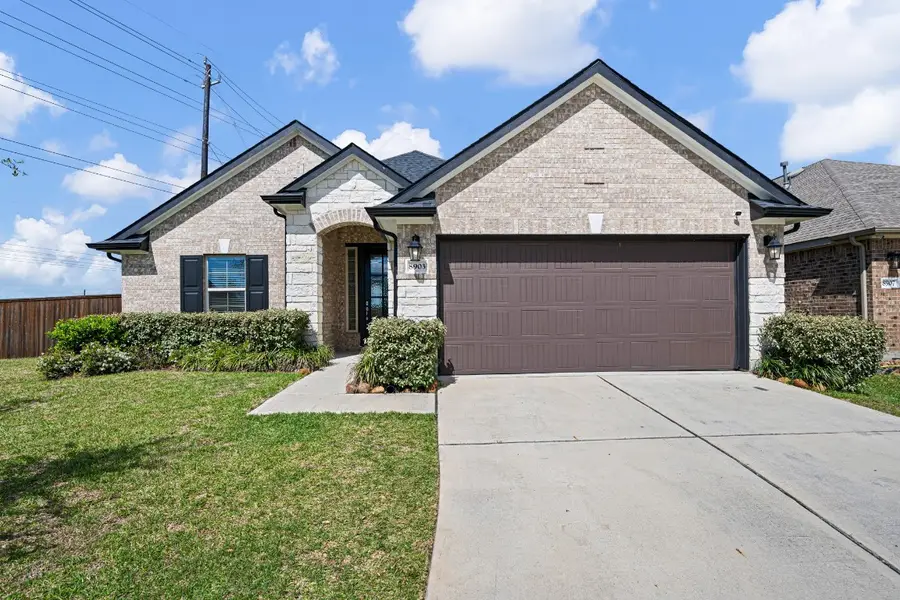 8903 Brazos Drive, Baytown, TX 77521 - #2
