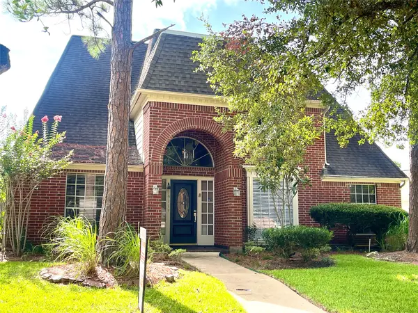 3319 Water Locust Drive, Sugar Land, TX 77479