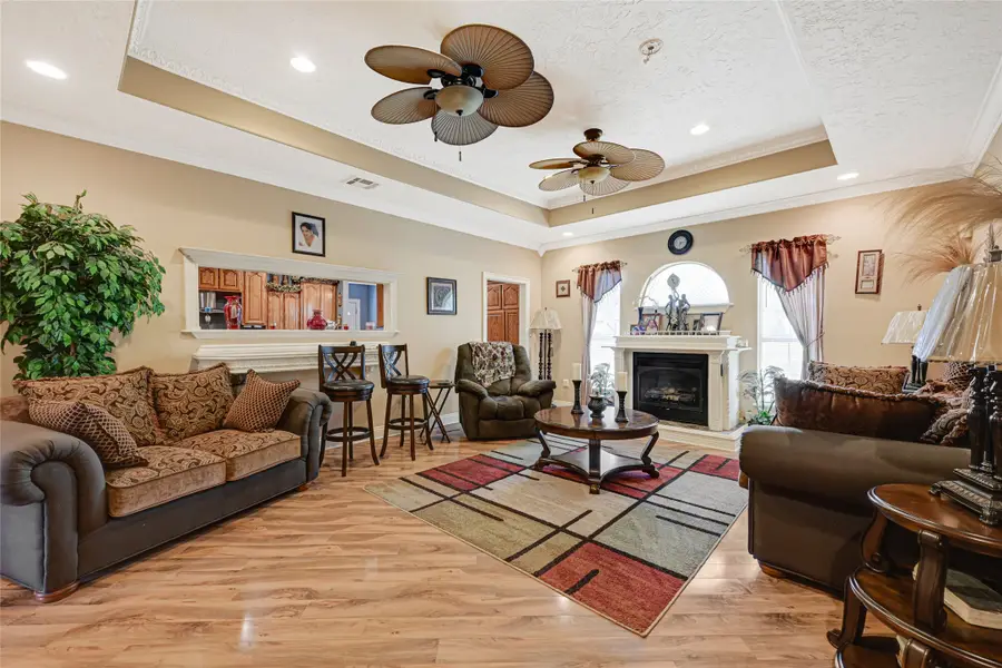 659 Washington Street, Liberty, TX 77575 - #2