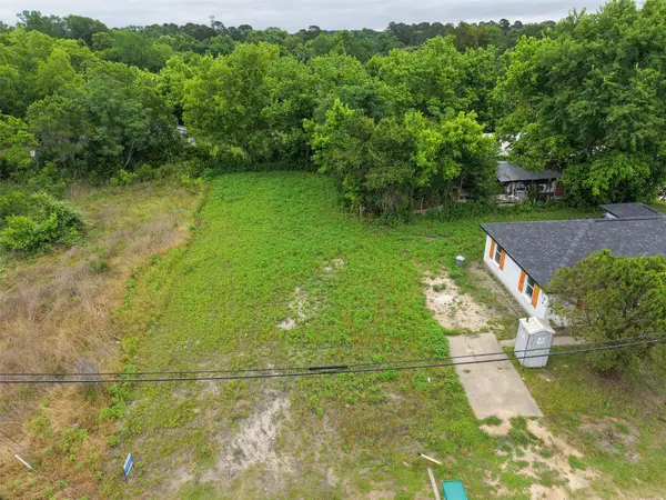 179 Mill Street, Willis, TX 77378