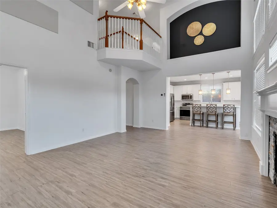 10723 Fletcher Bridge Lane, Sugar Land, TX 77498 - Image #3