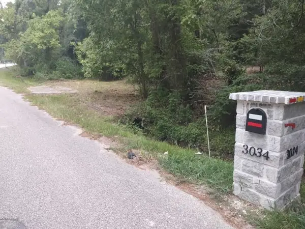 3035 Old Colony Road, Huntsville, TX 77320