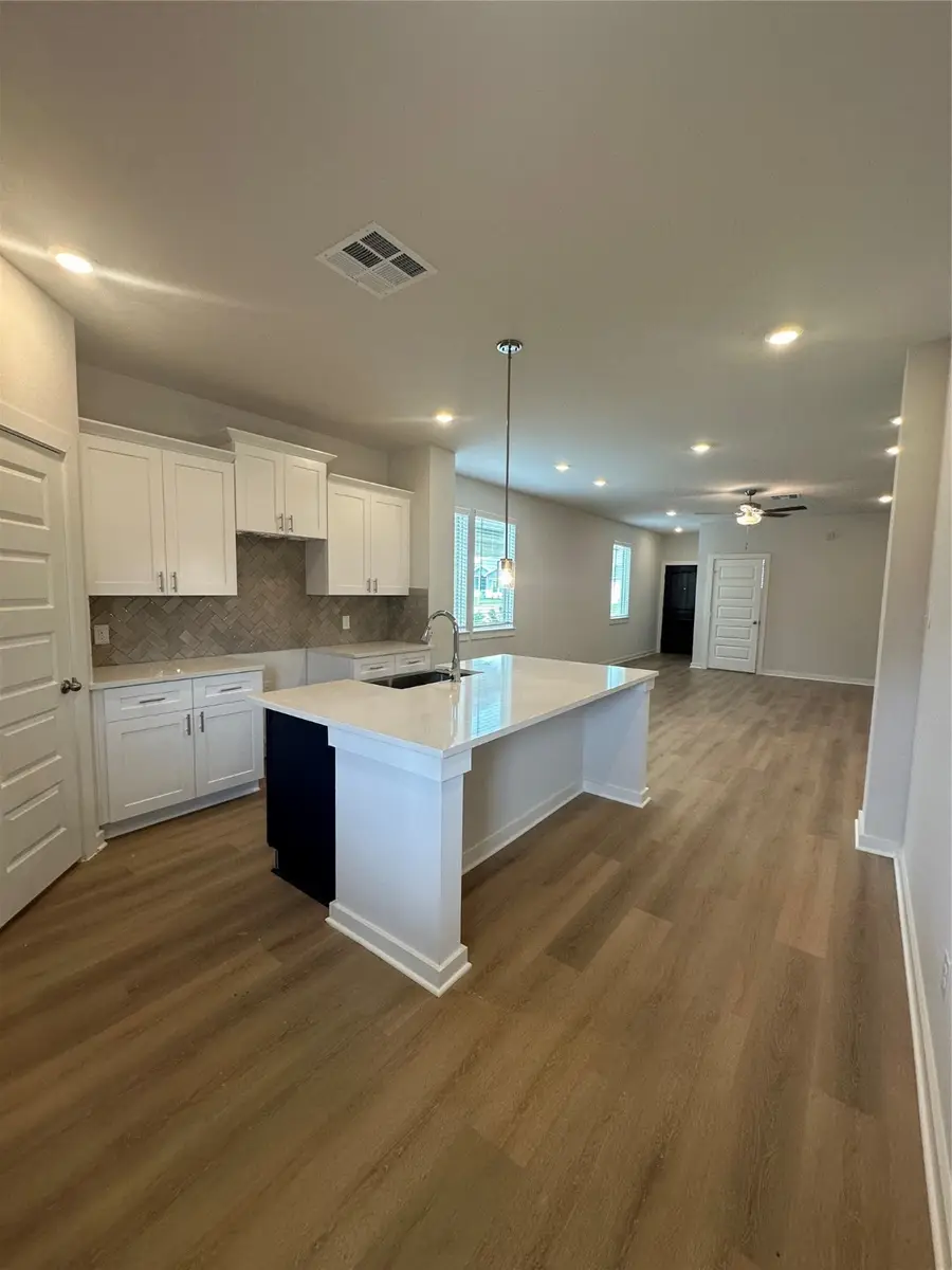 6414 Bolinas Court, Rosharon, TX 77583 - Image #3