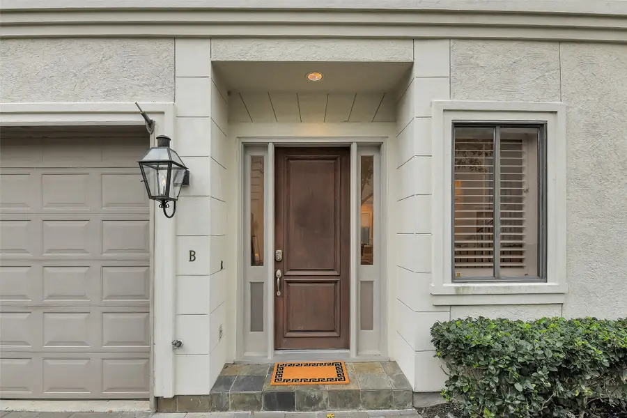 2121 Potomac Drive #B, Houston, TX 77057 - #2