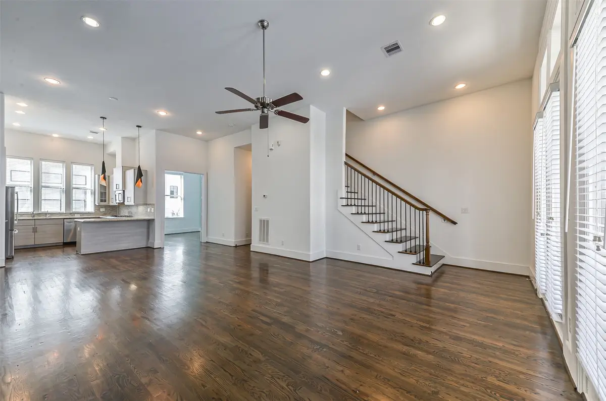 2715 Cohn Garden, Houston, TX 77007 - #1