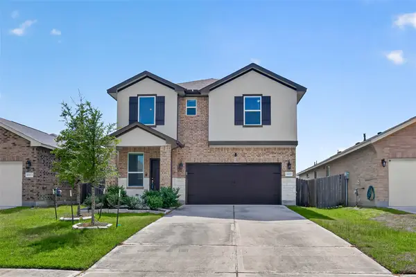 18817 Amaro Hills Drive, New Caney, TX 77357
