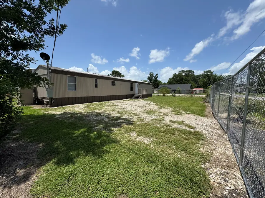 600 E Melville Drive, Crosby, TX 77532 - #3