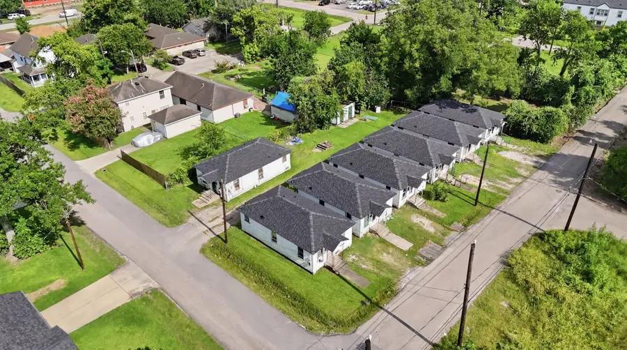 2222 Erastus Street, Houston, TX 77020 - #2