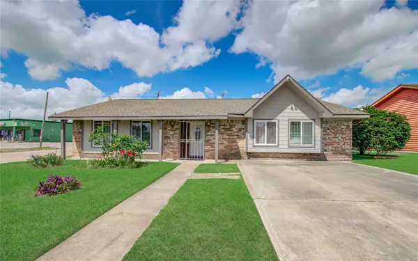 930 Centerwood Drive, Houston, TX 77013