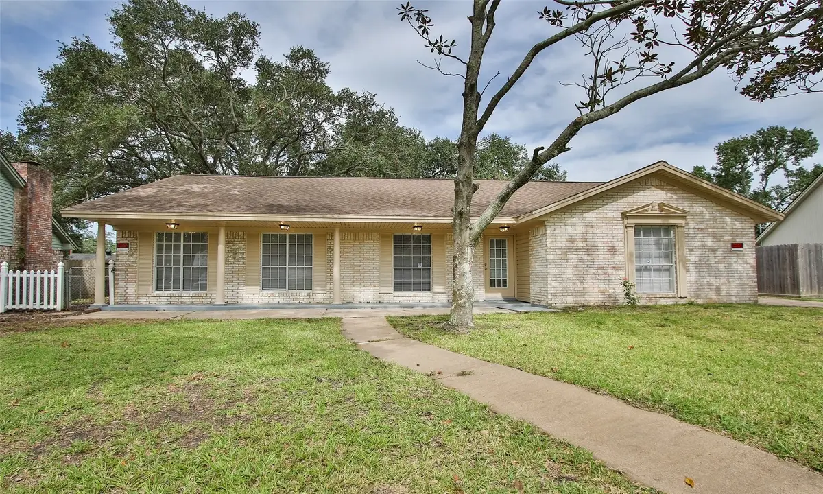 5019 Westwood, Dickinson, TX 77539 - #1