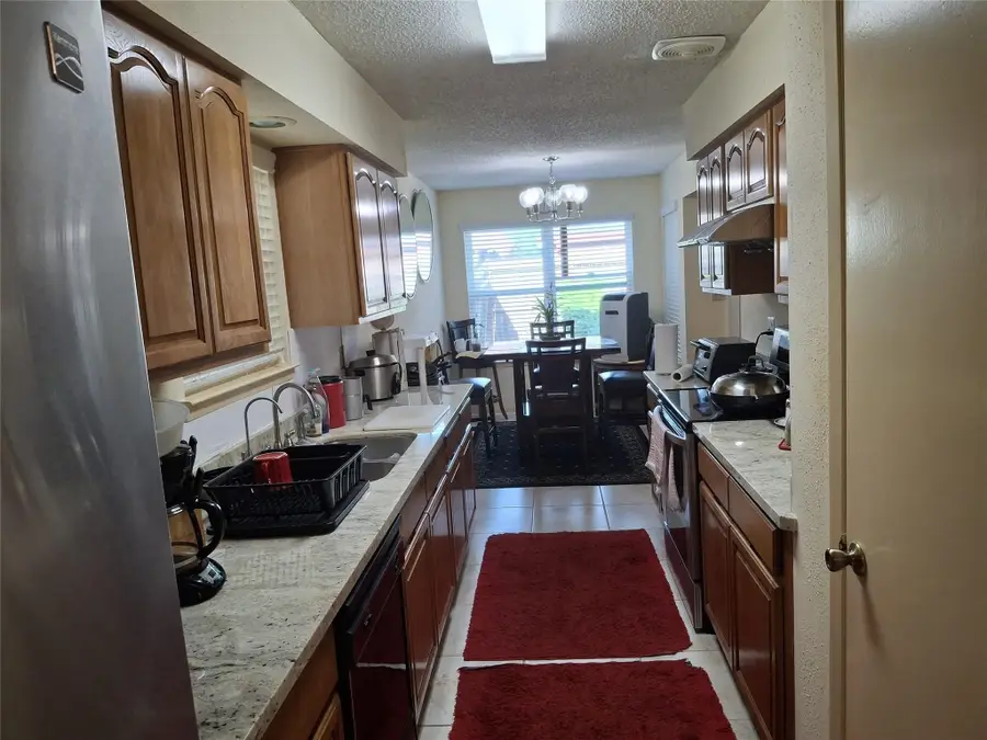 6203 Gladewell Drive, Houston, TX 77072 - Image #2