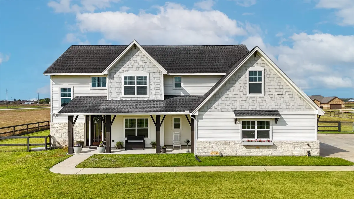 7707 Stratford Hall Drive, Rosharon, TX 77583 - Image #1