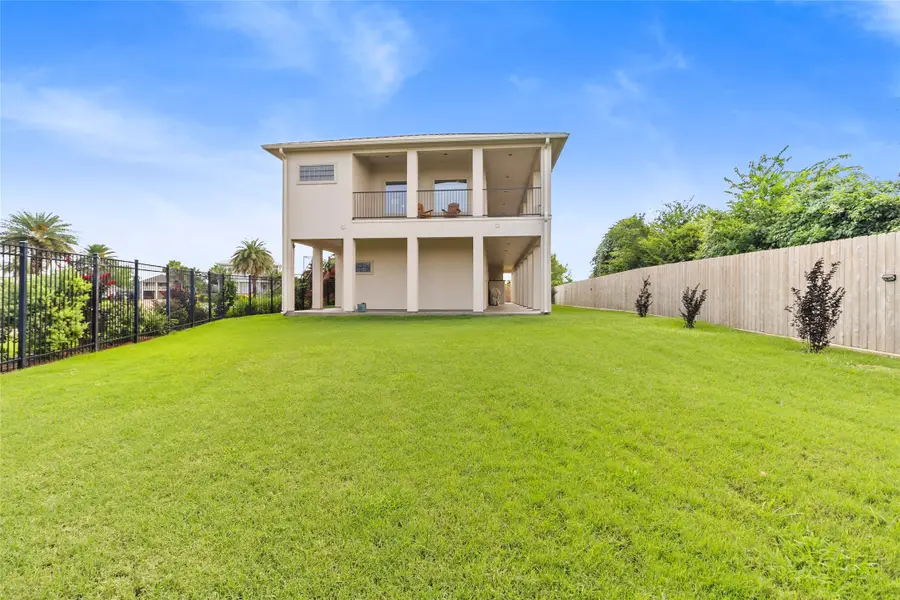 202 Debbie Lane, San Leon, TX 77539 - Image #3