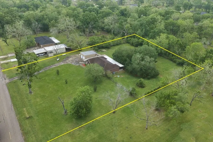 308 County Road 893b, Angleton, TX 77515 - #3