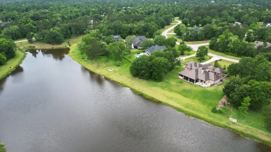6918 Comanche Bend, Montgomery, TX 77316 - #2
