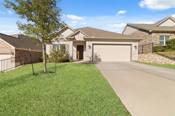 919 Golden Willow Lane, Conroe, TX 77304