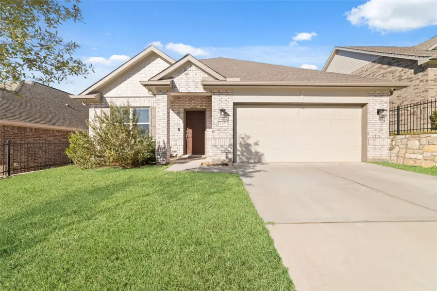919 Golden Willow Lane, Conroe, TX 77304 - Image #2