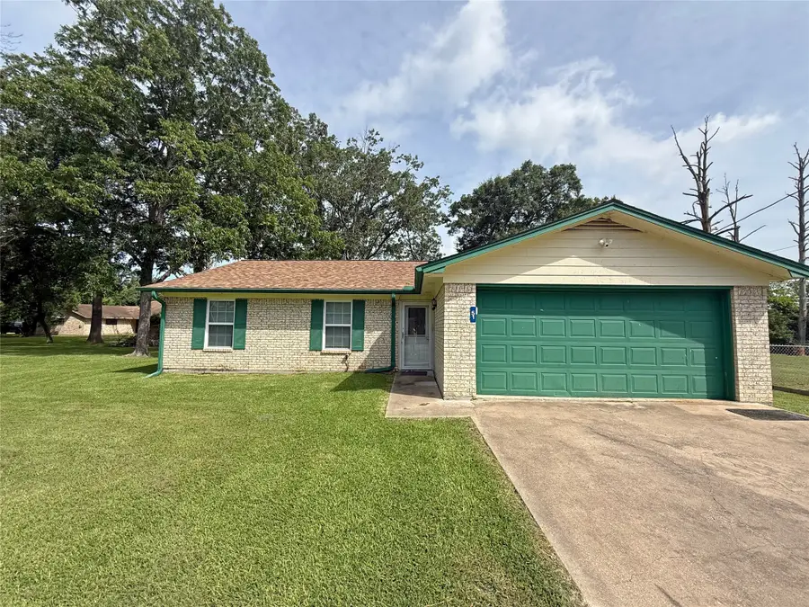 51 E Oakridge Drive, Point Blank, TX 77364 - #2