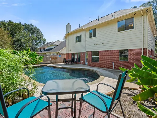 15242 Shapiro Springs Lane, Houston, TX 77095