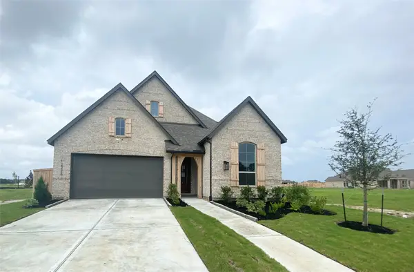 12226 Hyland Lane, Mont Belvieu, TX 77523
