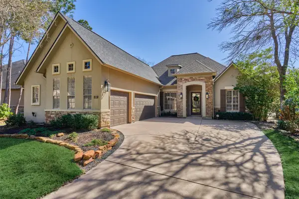 91 W Racing Cloud Court, The Woodlands, TX 77381