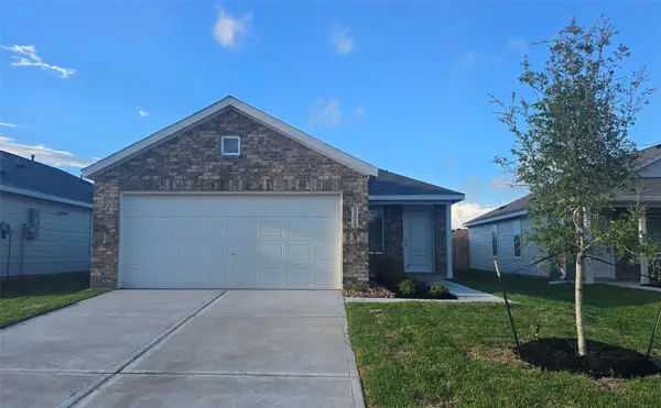 12039 Noble Wood Village Drive, Magnolia, TX 77354