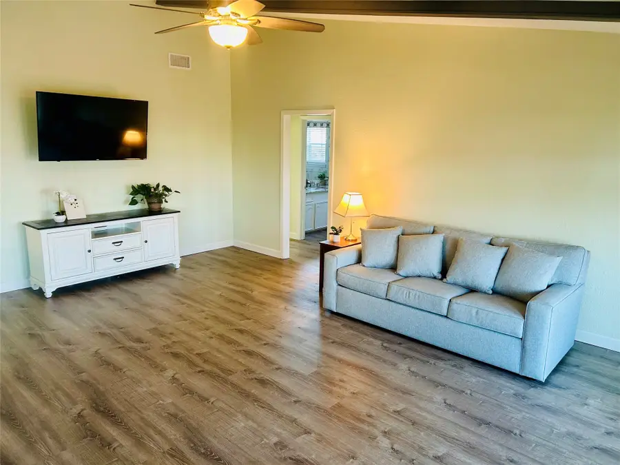 794 Marlin Street, Bayou Vista, TX 77563 - #3