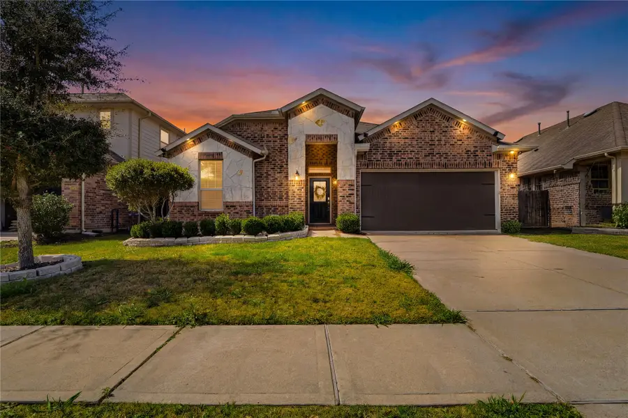 9538 Ocean Drive, Iowa Colony, TX 77583 - #2