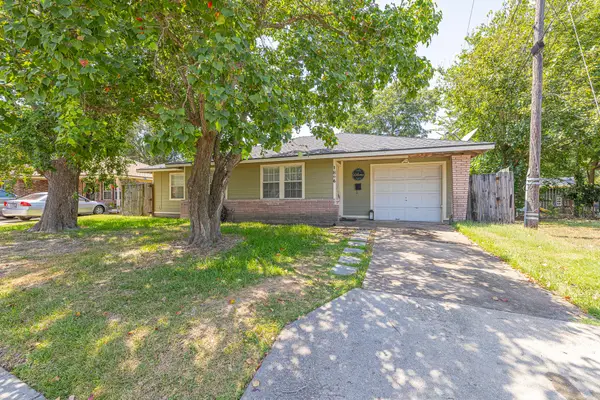 1806 Linda Lane, Pasadena, TX 77502