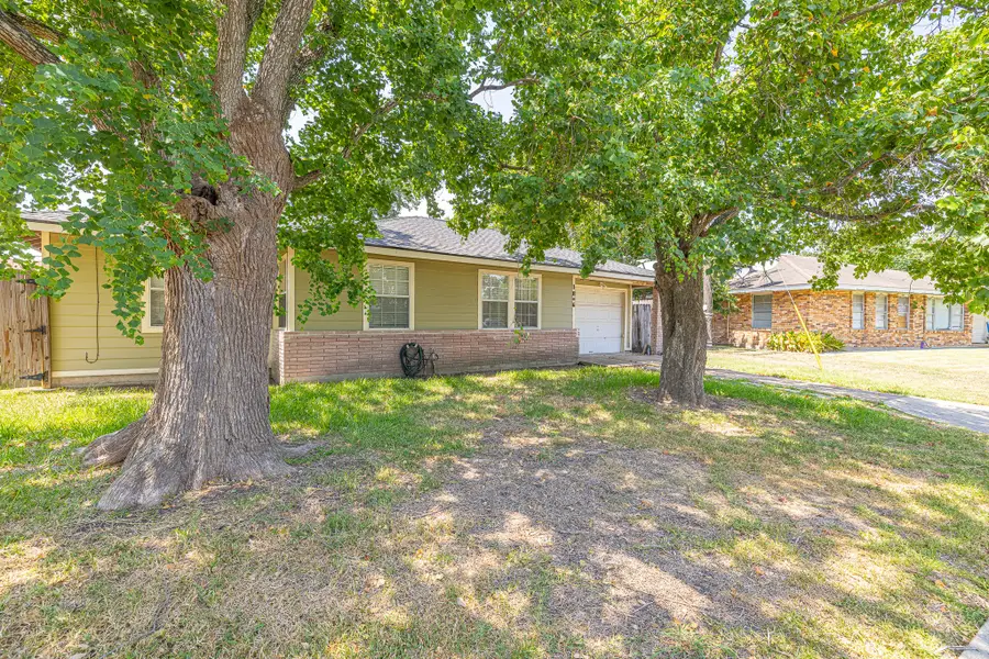 1806 Linda Lane, Pasadena, TX 77502 - #2