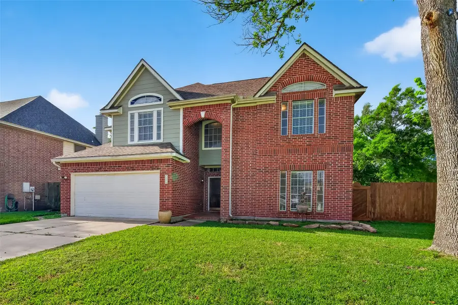 915 Highland Woods Drive, Highlands, TX 77562 - #3