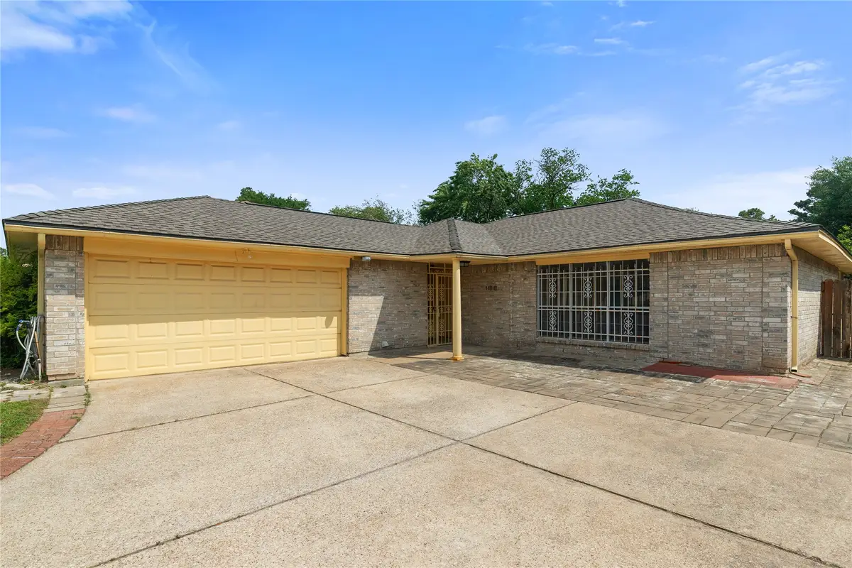 11818 Guadalupe River Drive, Houston, TX 77067 - Image #1