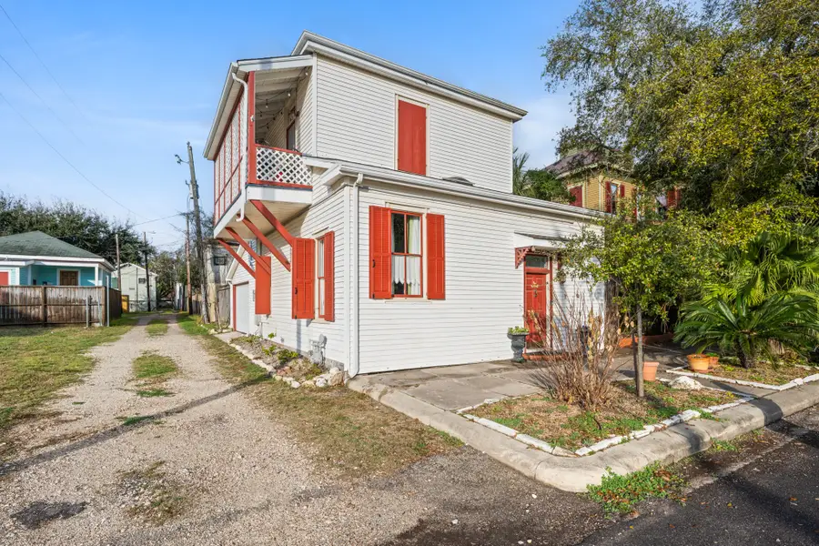 1211 33rd Street, Galveston, TX 77550 - #2