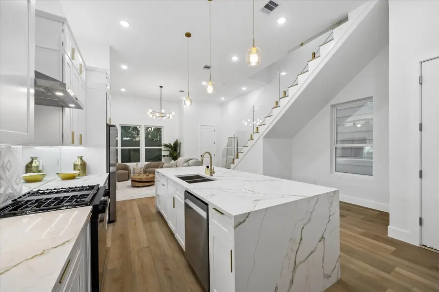 118 Velasco Street, Houston, TX 77003 - #3