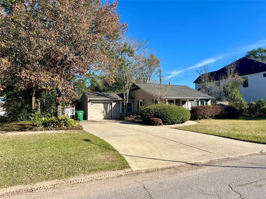 1722 Candlelight Lane, Houston, TX 77018 - Image #3