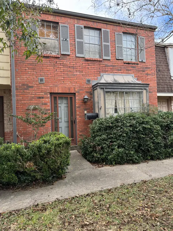 7815 Grove Ridge Drive, Houston, TX 77061