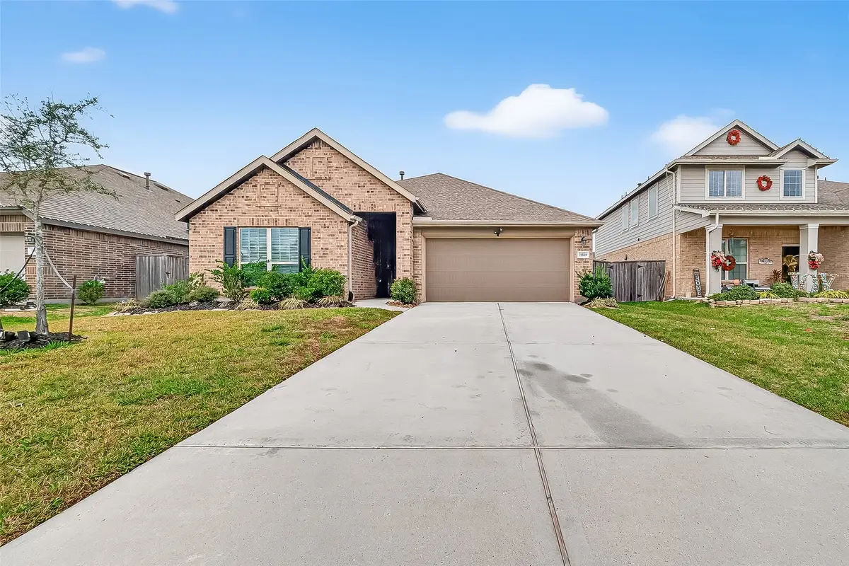 19168 Pinewood Grove Trail, New Caney, TX 77357 - Image #1