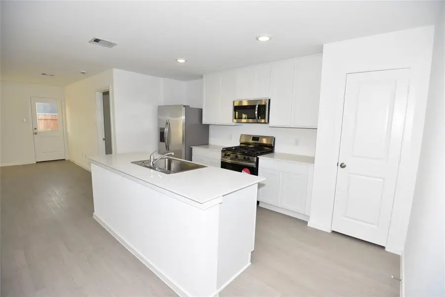 29058 Robin Cove Drive, Hockley, TX 77447 - Image #3