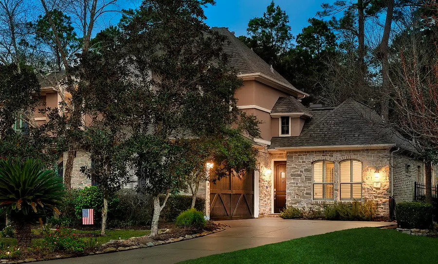 22 Mill Point Place, The Woodlands, TX 77380 - Image #2