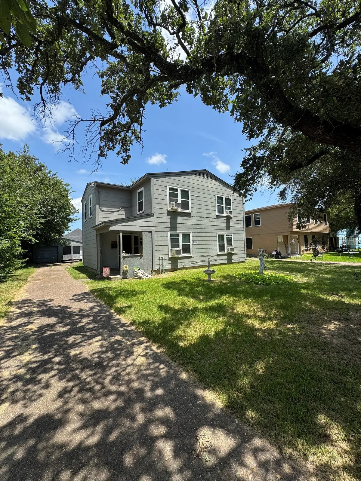 1212 4th Avenue N, Texas City, TX 77590 - #1