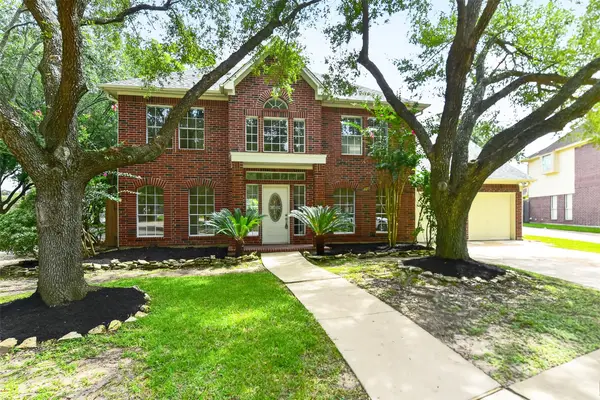 13903 Viewfield Court, Houston, TX 77059