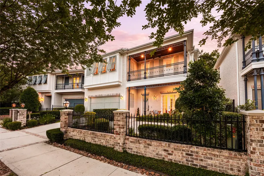 172 Mcgoey Circle, The Woodlands, TX 77384 - #2