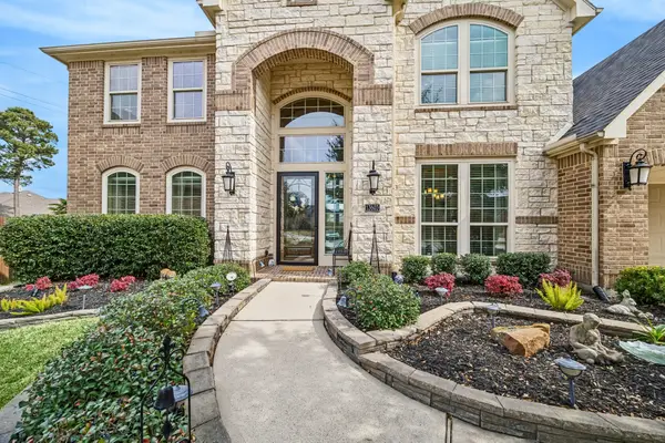 13603 Breakwater Path Loop, Houston, TX 77044