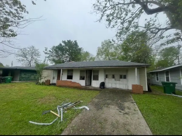 5710 Ridgeway Drive, Houston, TX 77033