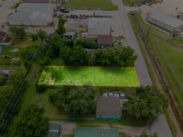 1826 Zapata Street, Freeport, TX 77541