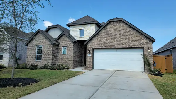 9119 Long Fin Drive, Baytown, TX 77521